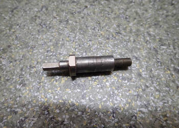 WAŁEK POMPY WODY HONDA CRF 450 02-08R
