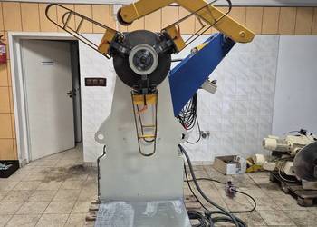 Rozwijak odwijak do taśmy z napędem 2000kg