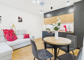 45m2, 3 pokoje, parter + garaż