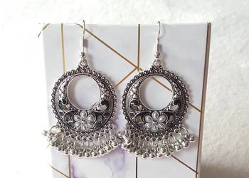 Orientalne kolczyki boho koła srebrny kolor kwiat hippie bohemian Bollywood Orientalne kolczyki boho koła srebrny kolor kwiat hippie bohemian Bollywood