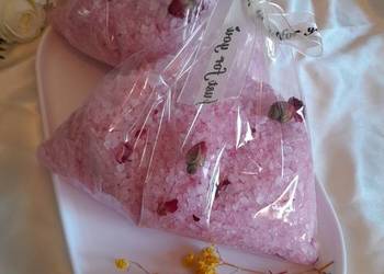 Błyszcząca morska sól do kąpieli ręcznie robione.