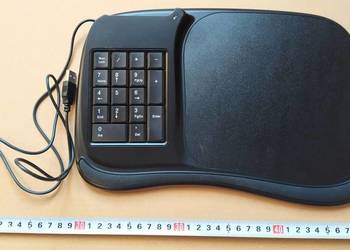 490. KLAWIATURA numeryczna do laptopa z podkładką! Sprawna!
