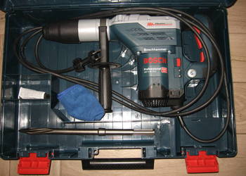 Bosch GBH 5-40 DCE , Makita