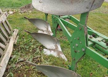Pług obrotowy 3 skibowy