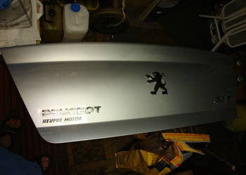 Klapa bagażnika Peugeot 407
