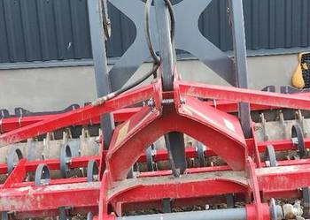 Agregat uprawowo siewny 3 m