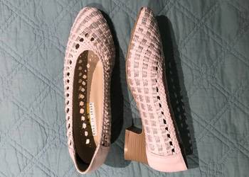 Buty na obcasie