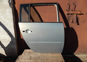 RENAULT ESPACE IV4 DRZWI PRAWE TYLNE TYLNIE TEA19
