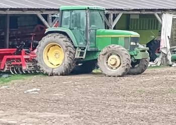 John Deere 6800