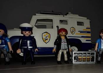 Figurki zestaw kolekcja Playmobil transporter policyjny