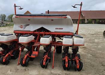 Siewnik do kukurydzy Kuhn Maxima Ts2 2023