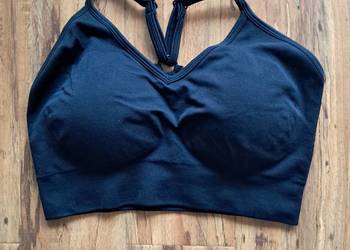 nowy biustonosz sportowy do ćwiczeń rozmiar M brak metki