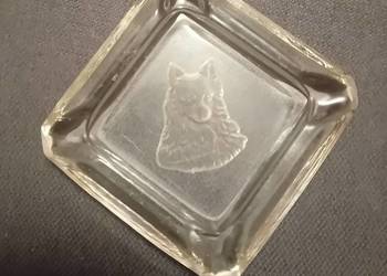 Popielniczka z wizerunkiem owczarka niemieckiego, Sevres, I połowa XX w.