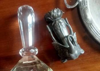 Wazonik Polska secesja Art Nouveau sygnowany, Krynica. Motyw floralny i Łab