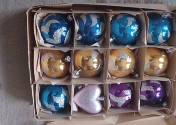 BOMBKI 2 SERCA PLASTIK RESZTA TLUKACE PRL KARTON ZA 250Z