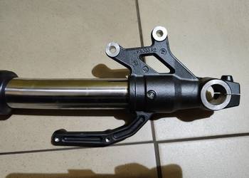 Laga prawa kawasaki z 900 uszkodzona