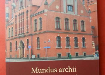 ( 3042 ) Mundus Archii Mundus Memoriae