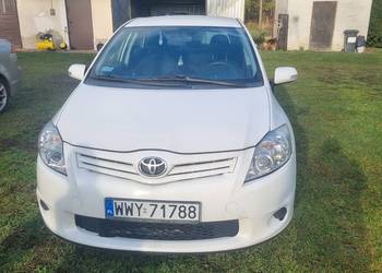 Sprzedam Toyote Auris
