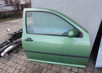 VOLKSWAGEN GOLF 4 IV 3D DRZWI PRAWY PRZÓD