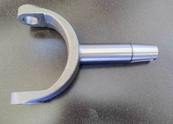 Widełki przekładni na stożku New Holland