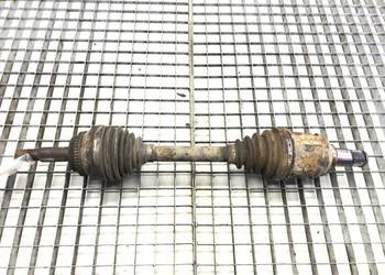 PÓŁOŚ LEWY PRZÓD TOYOTA COROLLA E12 2.0 90KM 01-07 PRZEGUB