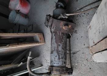 Przyczepa wywrotka Autosan D-47 na części