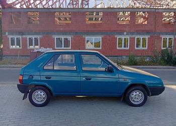 Skoda favorit stan idealny