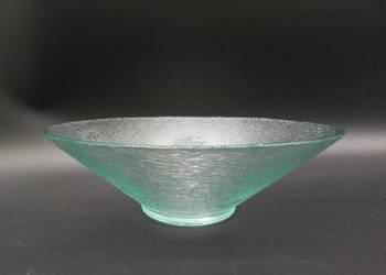 Teksturowana szklana miska w kolorze zielonym Sandra Rich