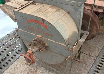 Śrutownik do mielenia zboża młynek