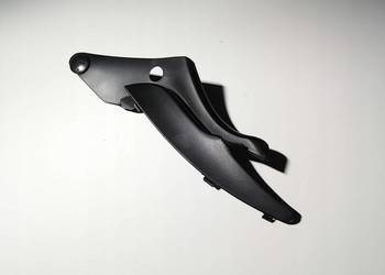 VOLVO S60 V70 XC70 lewa uszczelka podszybia OE 8663894 VOLVO S60 V70 XC70 lewa uszczelka podszybia OE 8663894