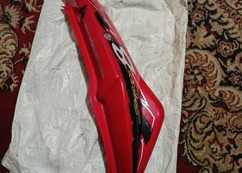 osłona boczna (owiewka) prawa do Kymco Super 8 2008r.