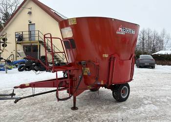 Wóz paszowy Trioliet Solomix 10m3 paszowóz