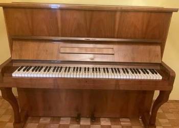 Sprzedam pianino marki Legnica