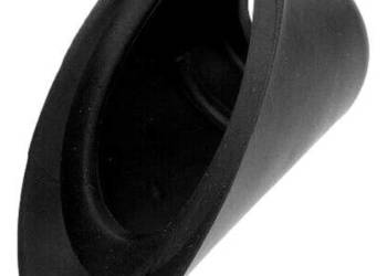 MERCEDES W124 Guma uszczelka przelotka oslona  anteny blotnika OE