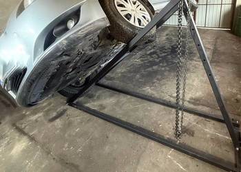 Podnośnik przechyłowy do konserwacji