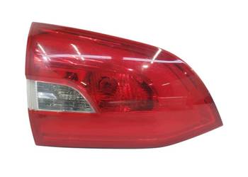 LAMPA TYŁ W KLAPĘ LEWA KOMBI T9  Peugeot 308 II (2014-  )