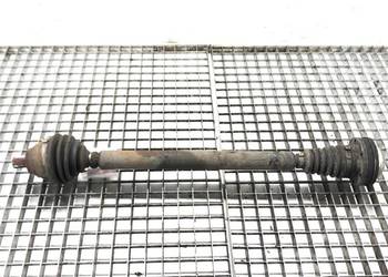 PÓŁOŚ PRAWY PRZÓD VW PASSAT B6 2.0 140KM 05-11 PRZEGUB