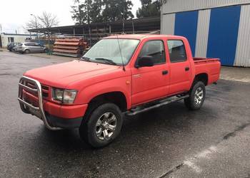 Toyota hilux 2.4 2001r 4WD
