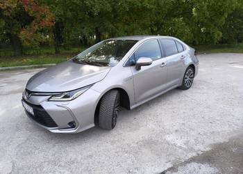 Toyota Corolla Sedan 1.8 Hybrid Comfort+Tech+Style | Salon PL | 62 tys