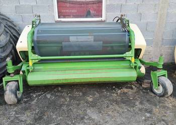 podbieracz pick up Krone Easy Flow 300