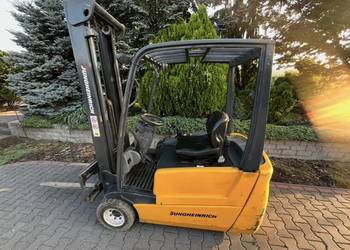 Wózek elektryczny Jungheinrich (Linde) 216K