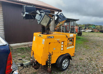 Agregat prądotwórczy JCB LT9 - 6,4 kW z wieża oświetleniowa (2012)