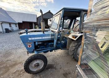 Ford 2000