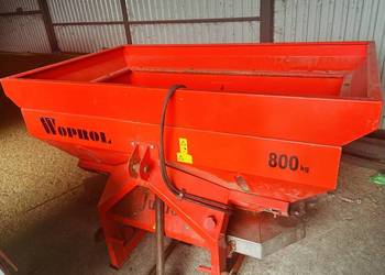 Rozsiewacz nawozów Woprol 800 kg – bardzo dobry stan