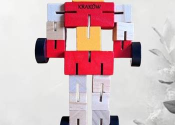 Drewniany robot transformer ruchomy pamiątka