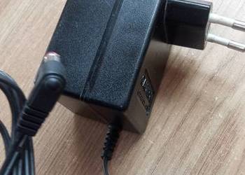 Ładowarka model PS200R-230-B.