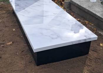 NAGROBKI POMNIKI Z KOMPOZYTU