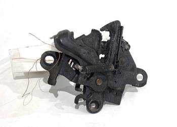 ZAMEK MASKI PRZÓD TOYOTA YARIS III Hatchback