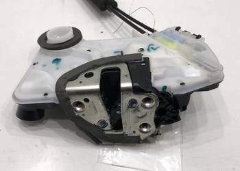 ZAMEK DRZWI LEWY PRZÓD TOYOTA COROLLA E21 Hatchback