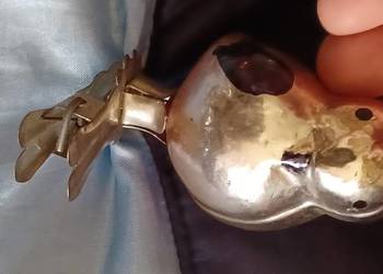 BOMBKA TLUKĄCA PRL PTASZEK Z KLAMERKA